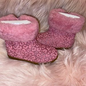 Brand New Pink UGG Boots Kid Size 9
